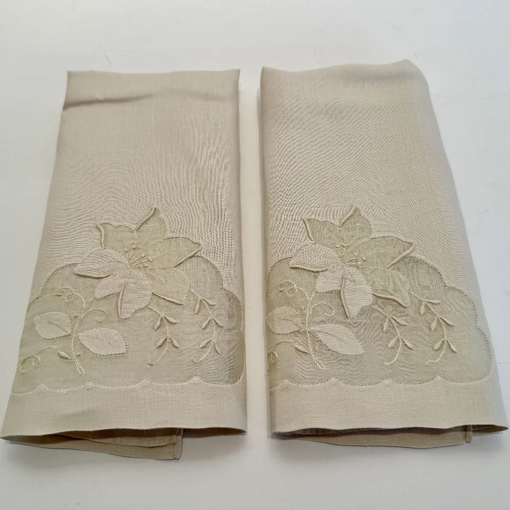 Pair Vintage Beige Madeira Linen & Organza  Fingertip Towels